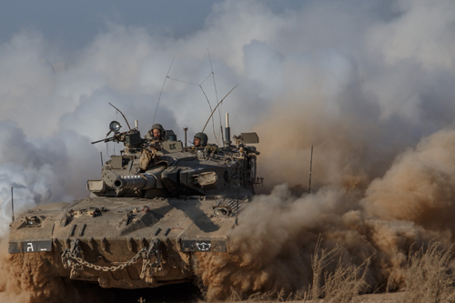 Tên lửa Israel bắn trúng bệnh viện lớn nhất Gaza ảnh 1